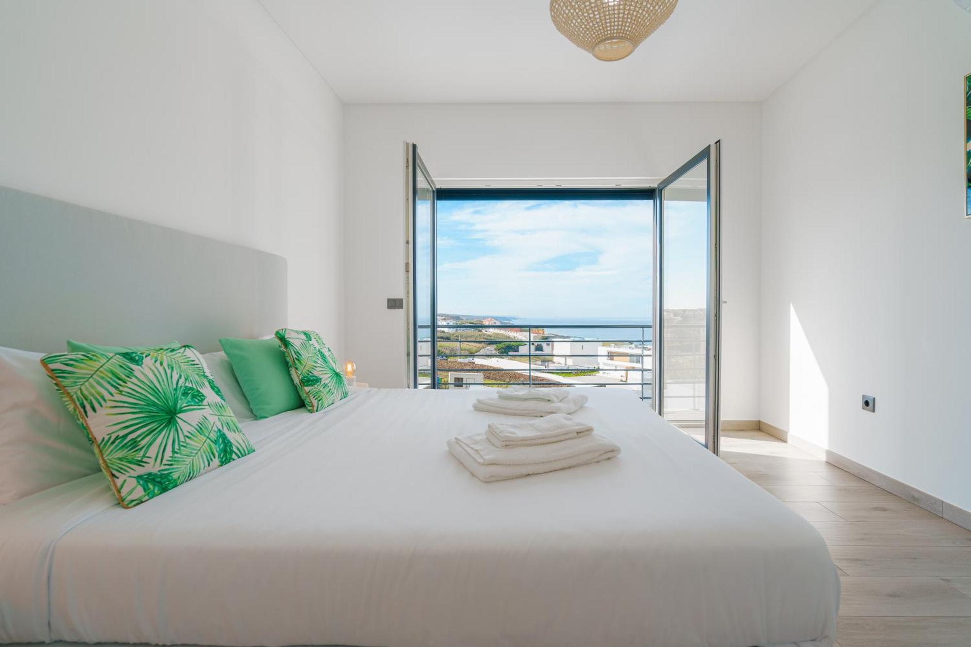 Silver Villa With Ocean View Lourinha  Exterior photo